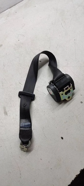 Tagumine turvavöö 8k0857805K
