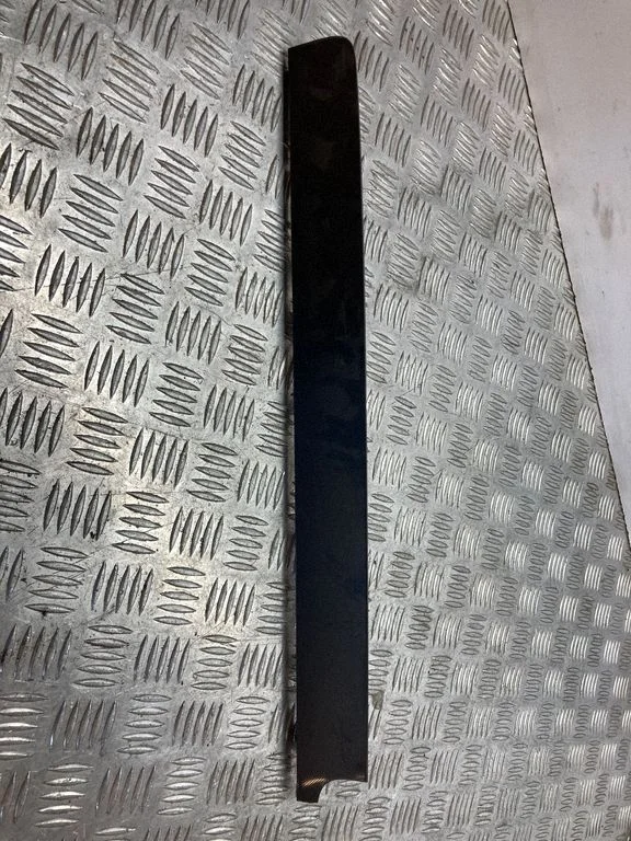 Listwa ozdobna 3C1857212R