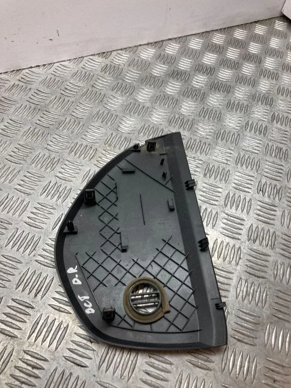 Panel deski rozdzielczej (boczny) 1Z0857504