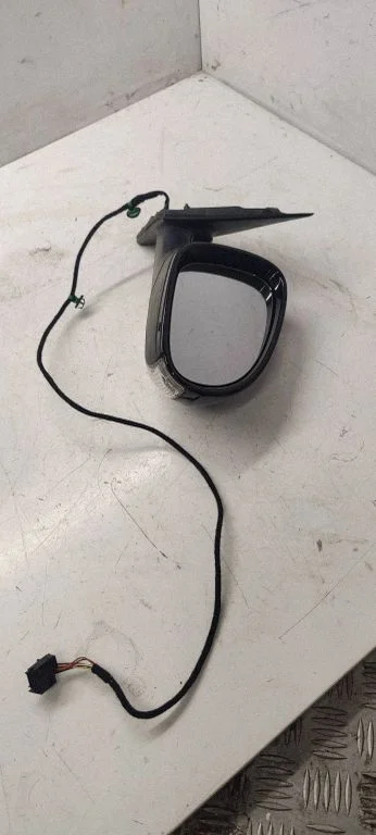 Front door electric wing mirror 3c0857934
