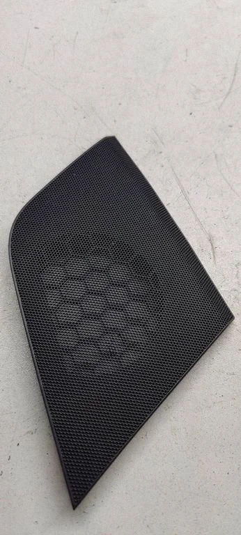 Side speaker trim/cover – Audi A4 Allroad B8 (2008-2016)