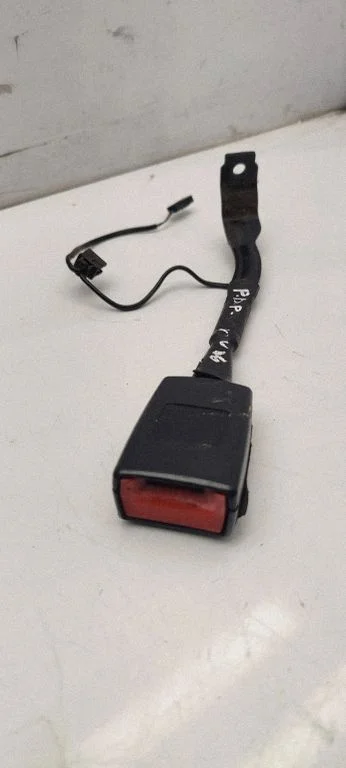 Front seatbelt buckle 1k3857756ak