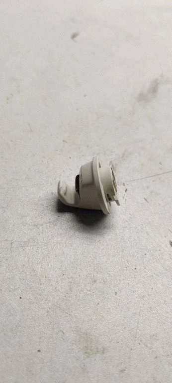 Sun visor clip/hook/bracket 5g0857561b