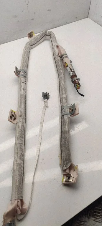 Jumta drošības spilvens (aizkars) – Volkswagen Passat CC (2008-2016)