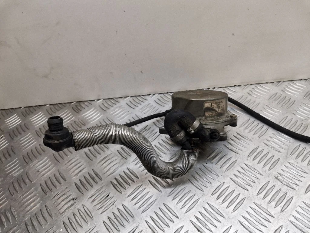 Vaakumpump – Audi A4 S4 B6 8E 8H (2001-2005)