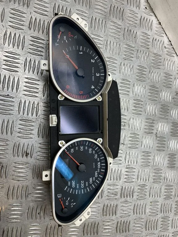 Speedometer (instrument cluster) 4FO920900