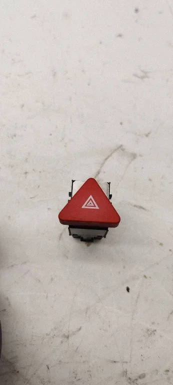 Hazard light switch 5N0953509A