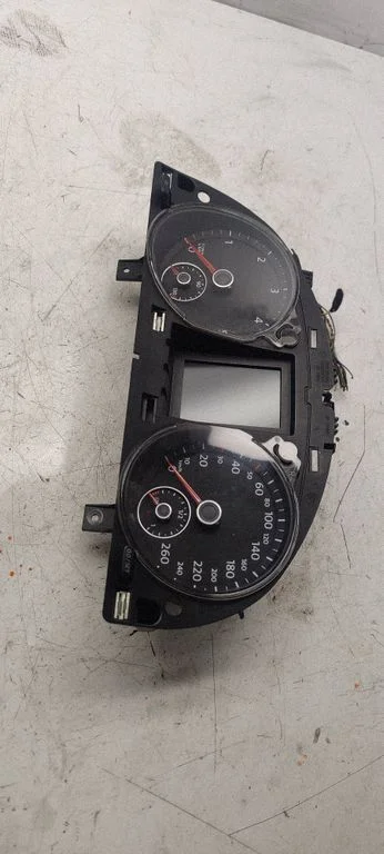 Speedometer (instrument cluster) 3AA920870D