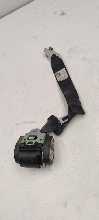 Rear seatbelt 1K6857805AA