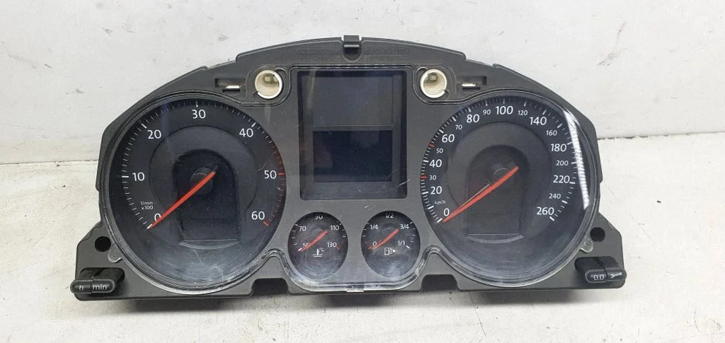 Speedometer (instrument cluster) A2C53194181