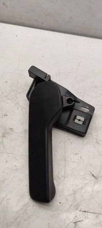 Engine bonnet (hood) release handle 1j1823633