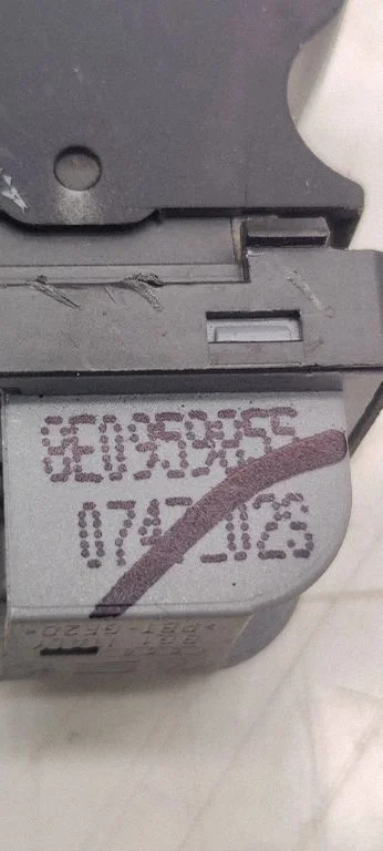 Electric window control switch 8E0959855