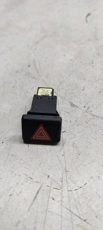 Hazard light switch 8E0941509