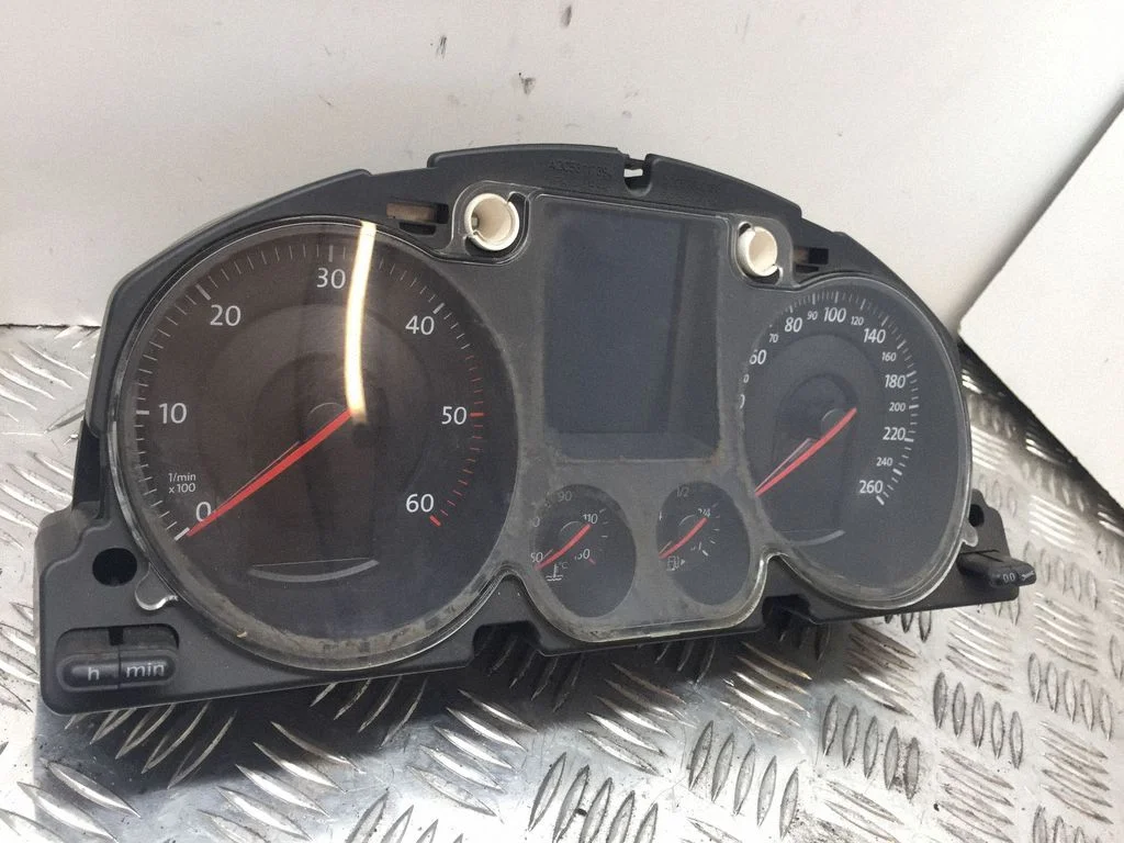 Speedometer (instrument cluster) 3C0920860H
