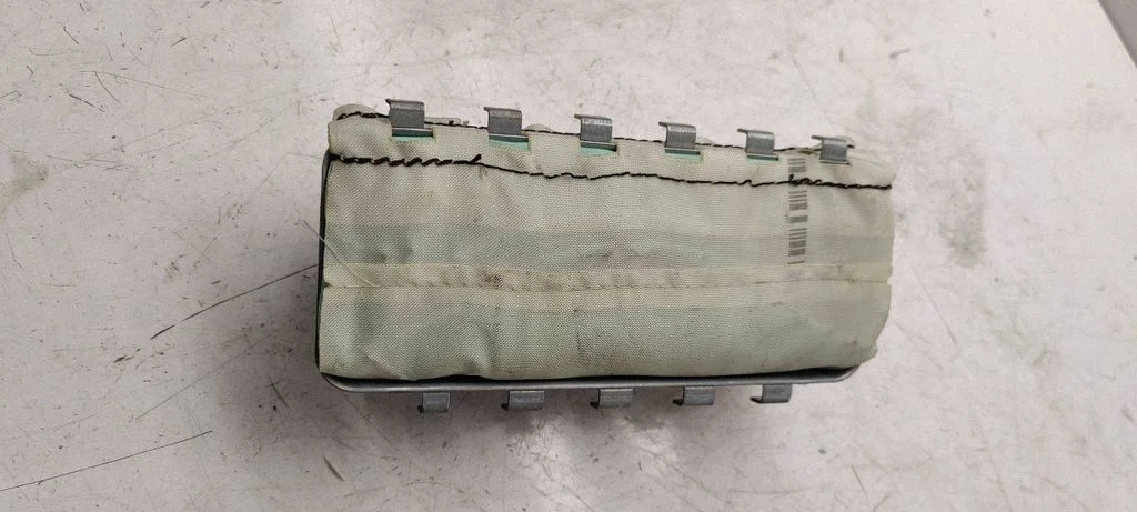 Passenger airbag 5J1880202A