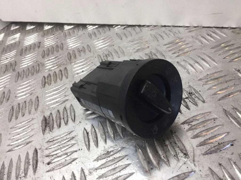 Light switch – Seat Alhambra (Mk1) (1996-2010)