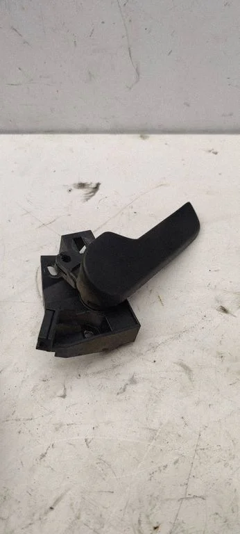 Engine bonnet (hood) release handle 1K1823633