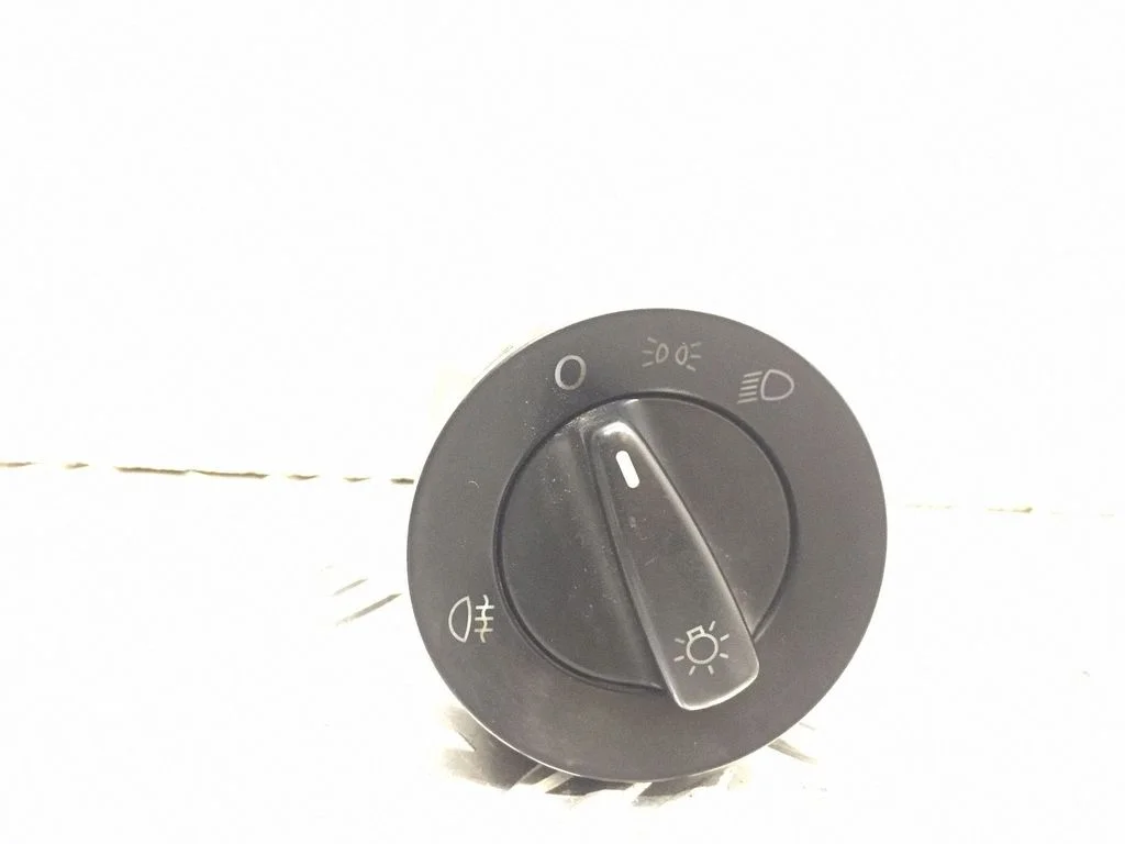 Light switch TC41C0941531