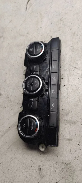 Climate control unit 7N0907044Q