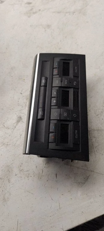 Climate control unit 8E0820043AJ