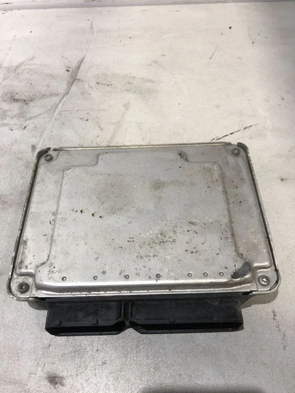 Dzinēja vadības bloks – Seat Alhambra (Mk1) (1996-2010)