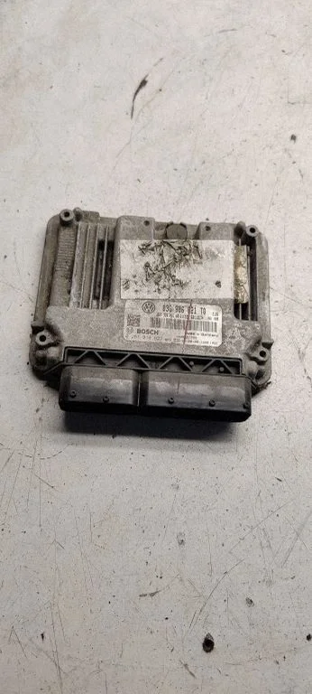 Engine control unit/module 03g906021tq