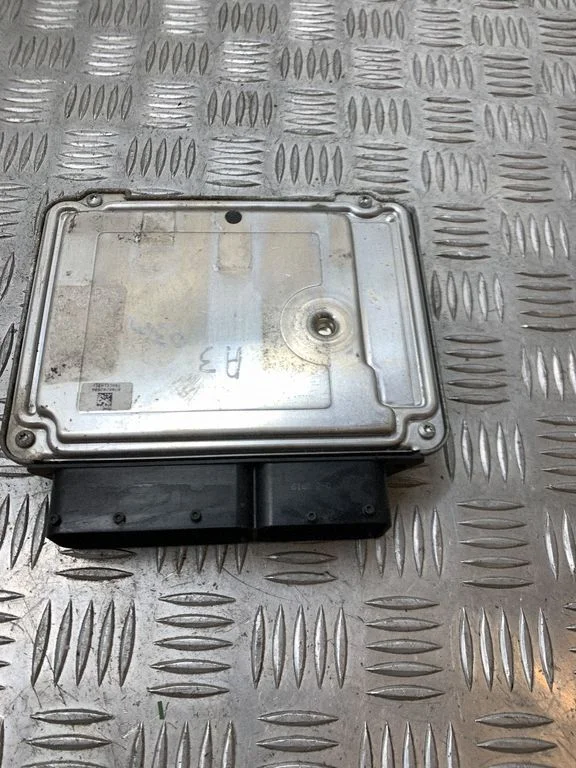 Engine control unit/module 03G906021T