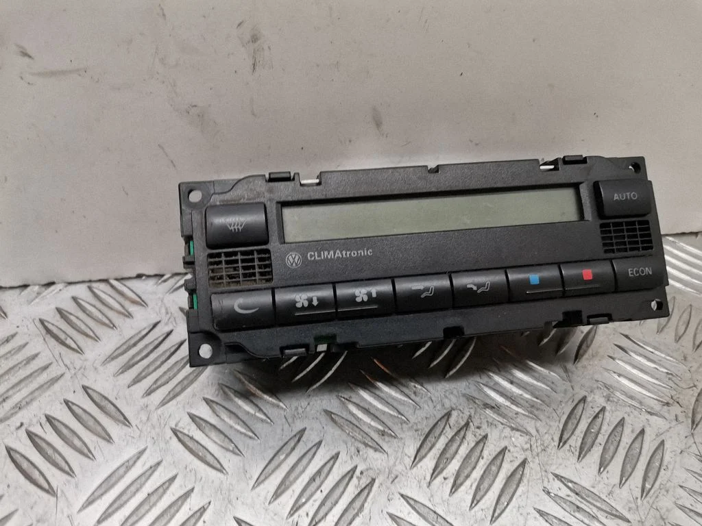 Climate control unit 3B1907044H