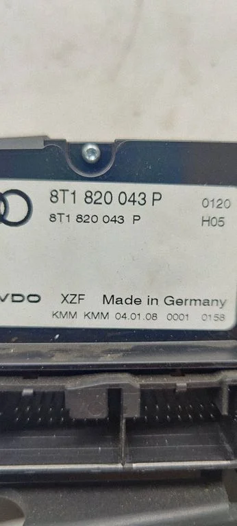 Climate control unit 8T1820043P