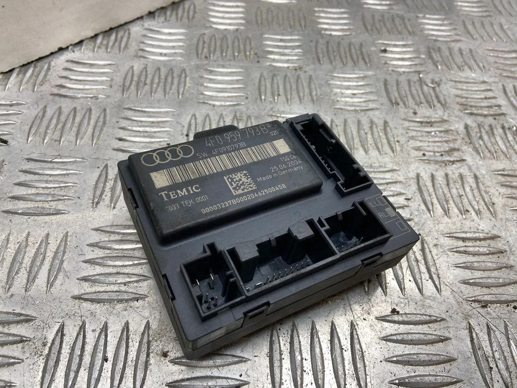 Door control unit/module 4F0959793B