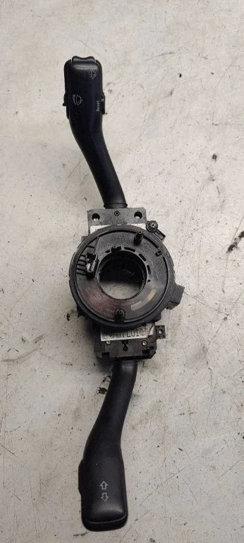 Sviru komplekts 8l0953513g
