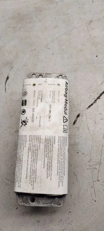 Passenger airbag 1K0880204H