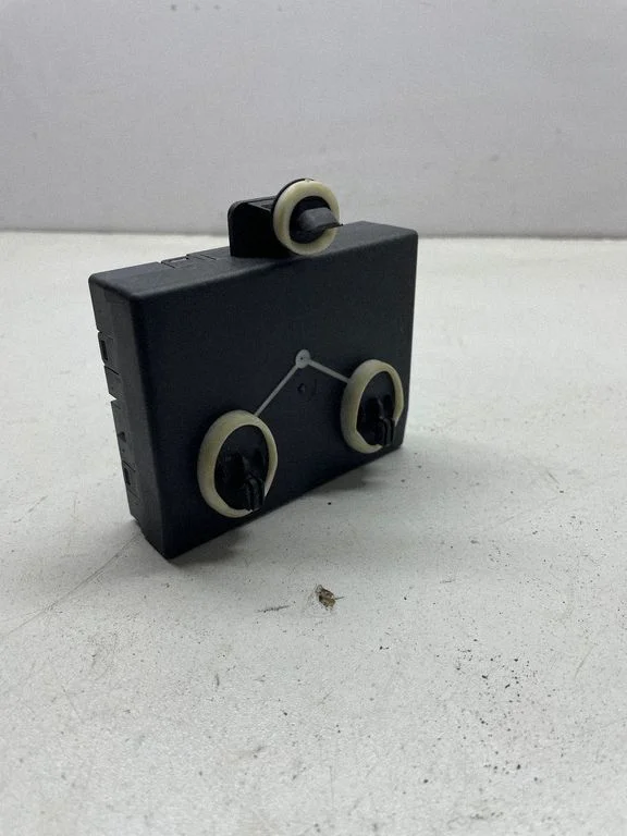 Durvju elektronikas vadības bloks 8K0959793D