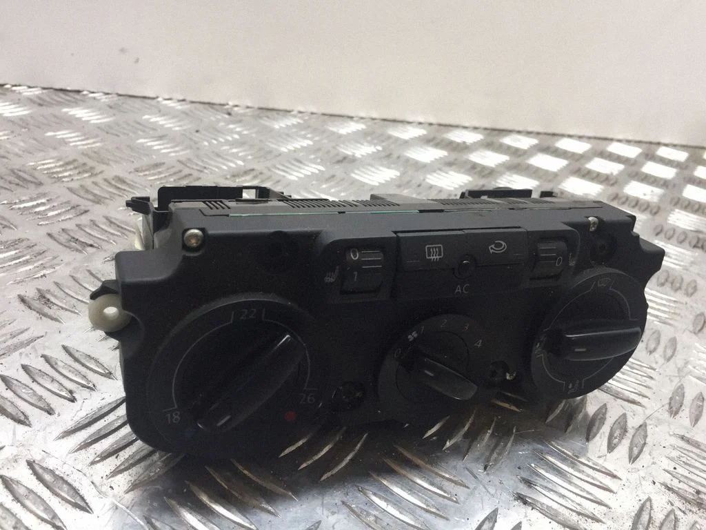 Climate control unit 3C2820045A