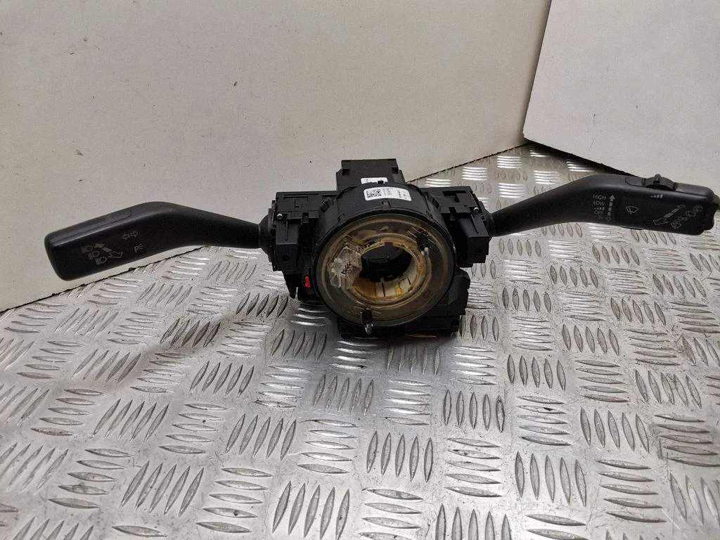 Wiper turn signal indicator stalk/switch 3C0959653B