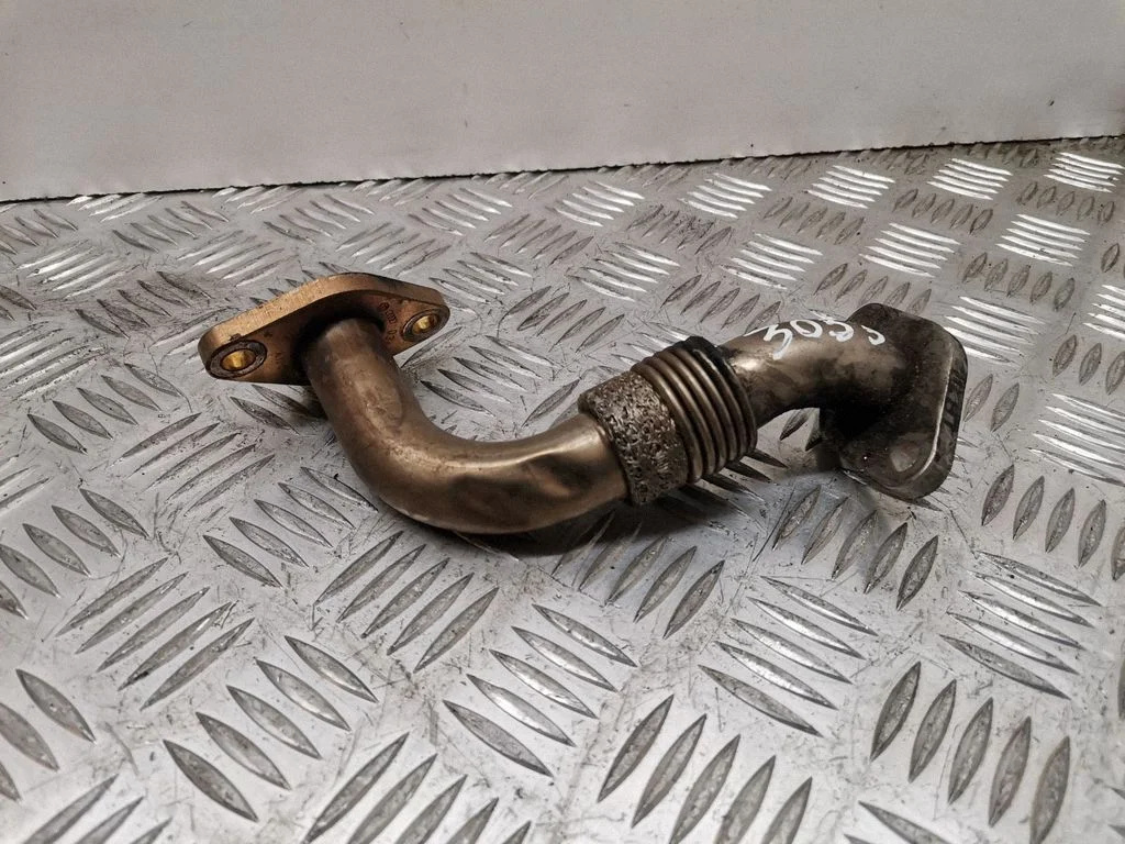 EGR valve line/pipe/hose 038131521AJ