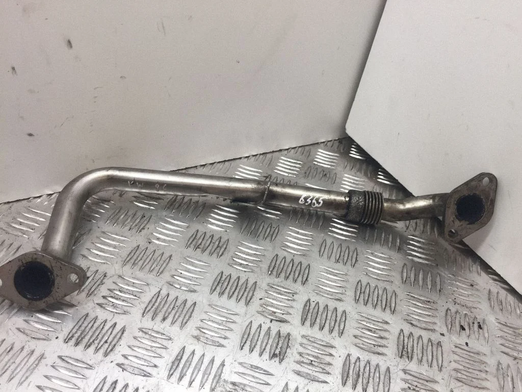 EGR valve line/pipe/hose 03G131521AQ