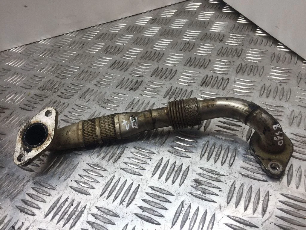 EGR valve line/pipe/hose – Volkswagen Passat B6 (2005-2010)
