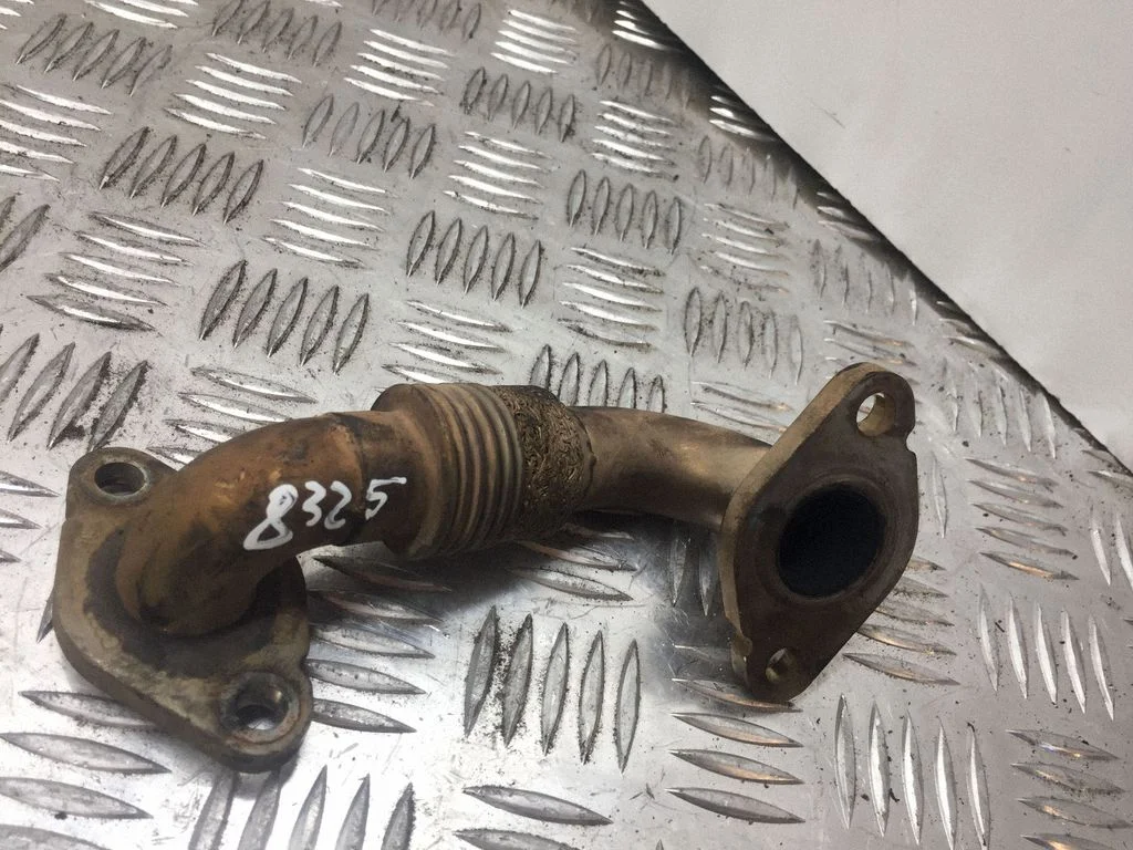 EGR valve line/pipe/hose 038131521BQ