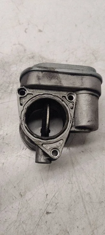 Throttle valve 44945