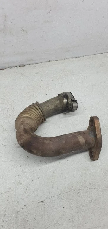 EGR valve line/pipe/hose 03P131521B