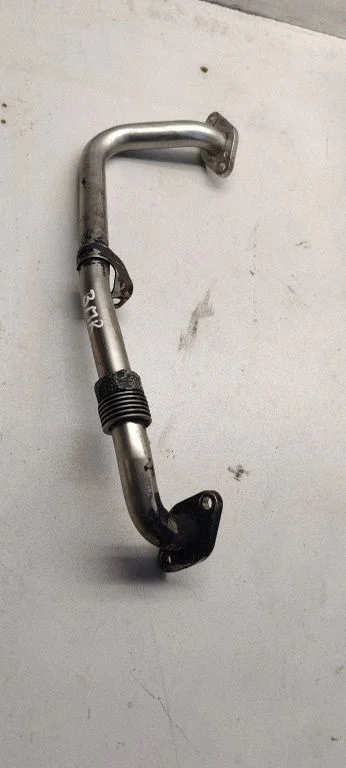 EGR valve line/pipe/hose 03g131521n
