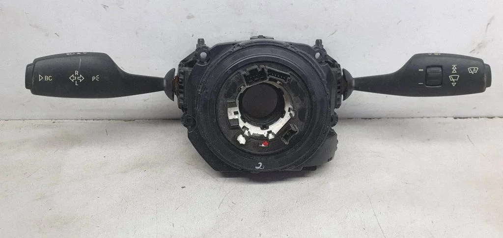 Wiper turn signal indicator stalk/switch 1011214301