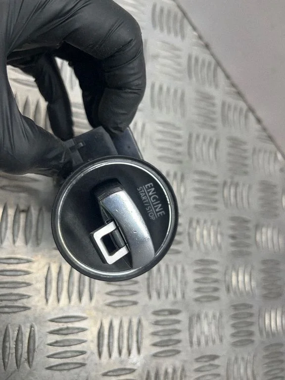 Süütelukk 3C0905843Q