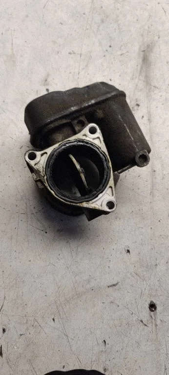 Throttle valve 03G128063B