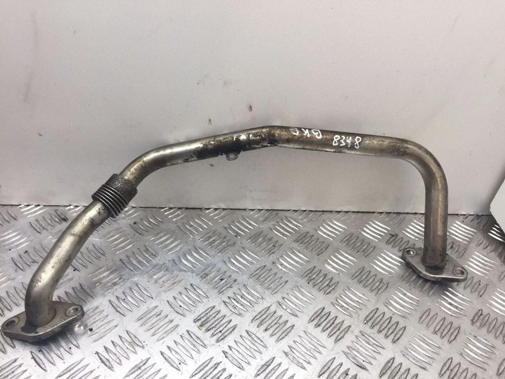 EGR-klapi toru (-d)/ voolik (-ud) – Volkswagen Passat B6 (2005-2010)