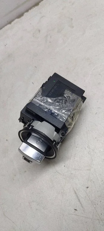 Ignition lock 3c0905843q
