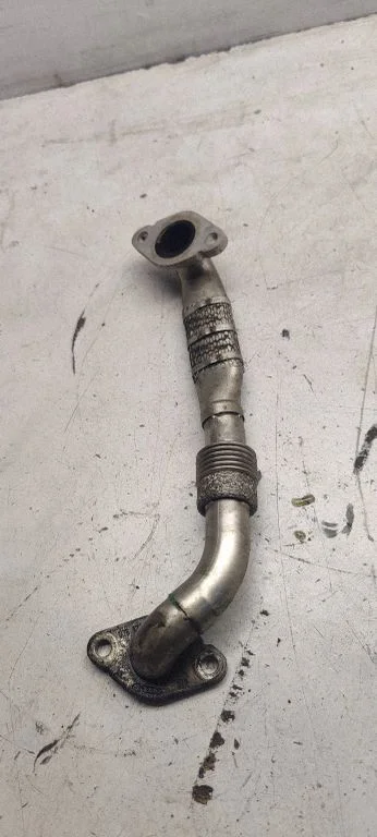EGR valve line/pipe/hose 036131