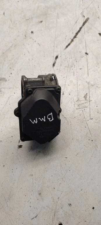 Throttle valve 03g128063a