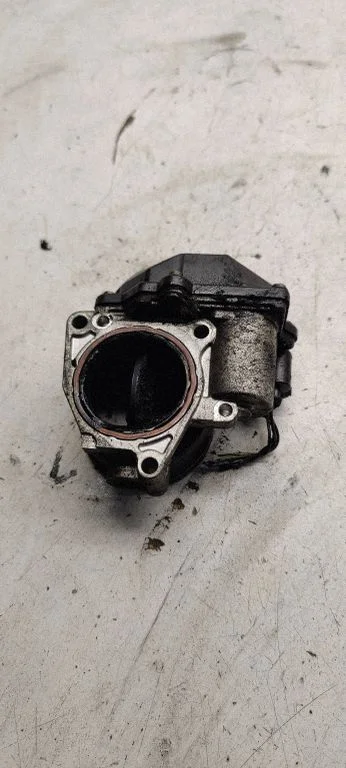 Throttle valve 03g128063G